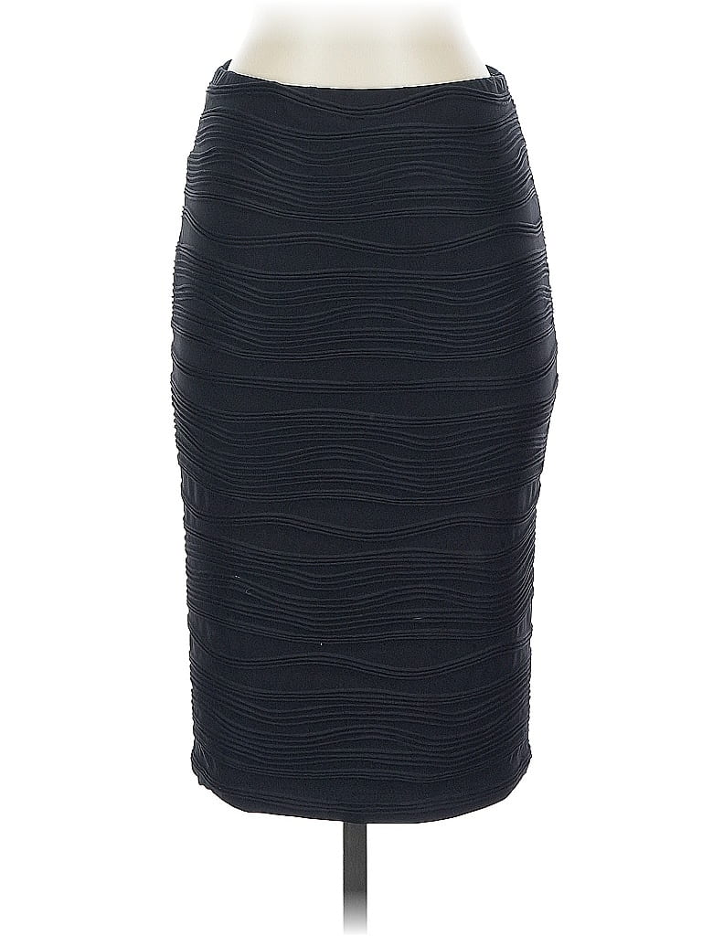 Click to view more detailed imagery on our partner's website Pre-owned Jennifer Lopez Formal Skirt In Black
