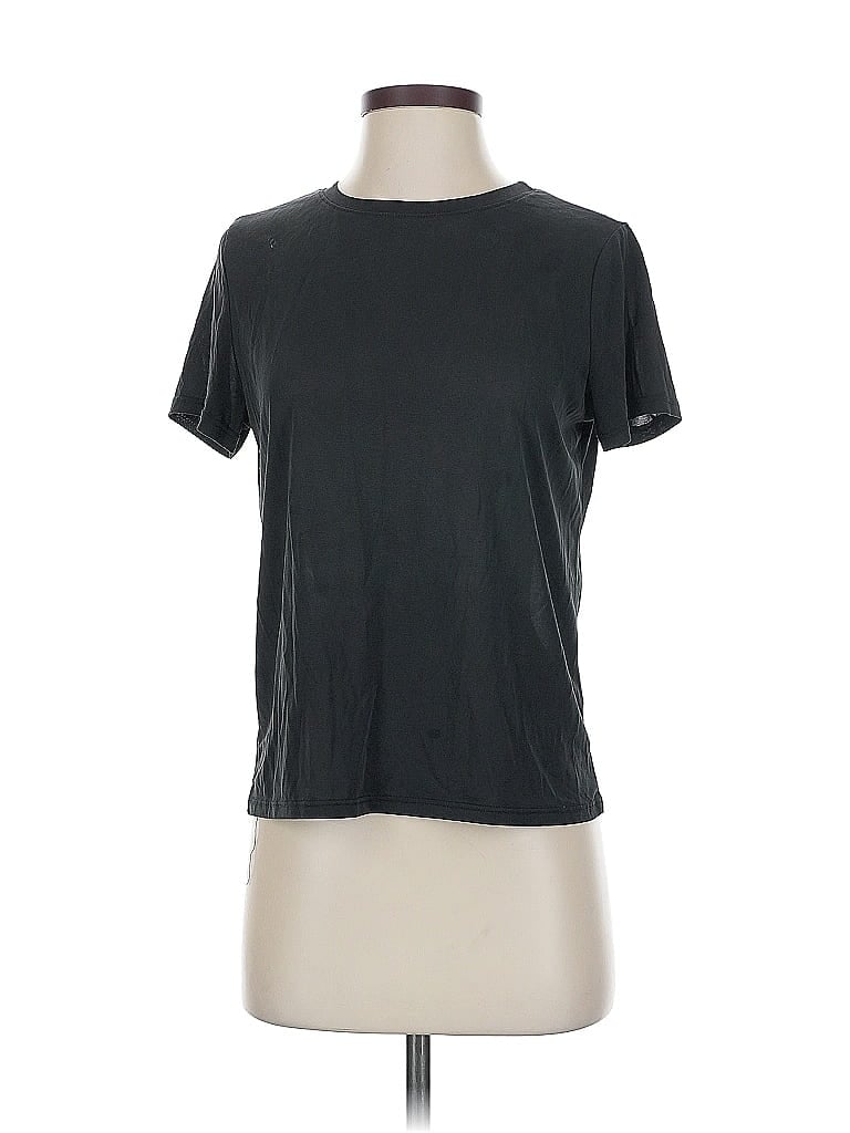 Pre-owned Free Press Active T-shirt In Gray