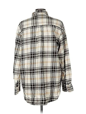 Gap Long Sleeve Button-Down Shirt (view 2)