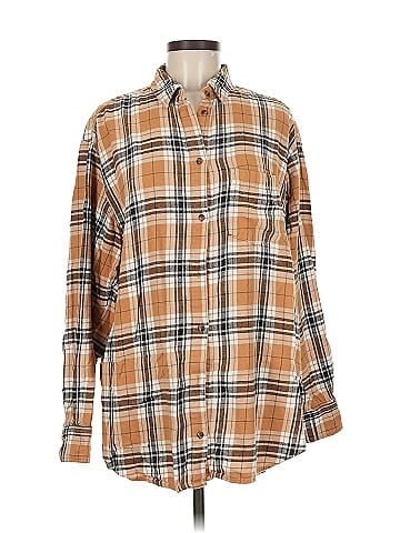 Gap Long Sleeve Button-Down Shirt (view 1)