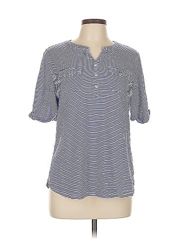 Croft & Barrow Short Sleeve Blouse (view 1)