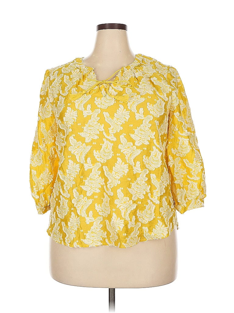 Pre-owned Chico's 3/4 Sleeve Blouse In Yellow