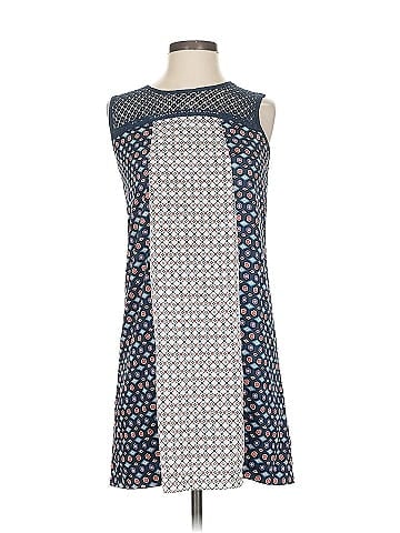 Xhilaration Casual Dress (view 1)
