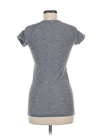 Lululemon Athletica Short Sleeve T-Shirt (view 2)