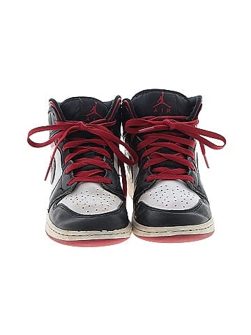 Nike Sneakers (view 2)
