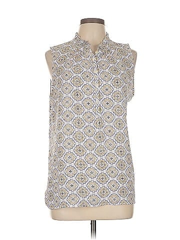 Ann Taylor LOFT Sleeveless Button-Down Shirt (view 1)