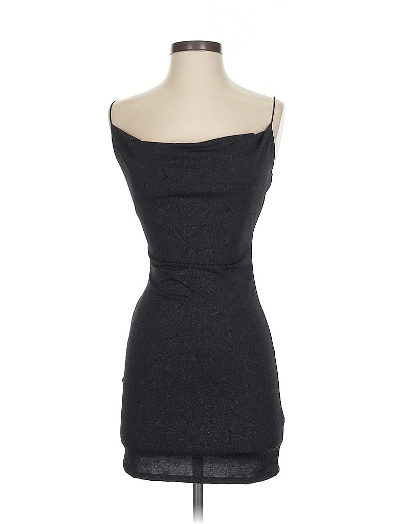 Click to view more detailed imagery on our partner's website Pre-owned Windsor Cocktail Dress In Black