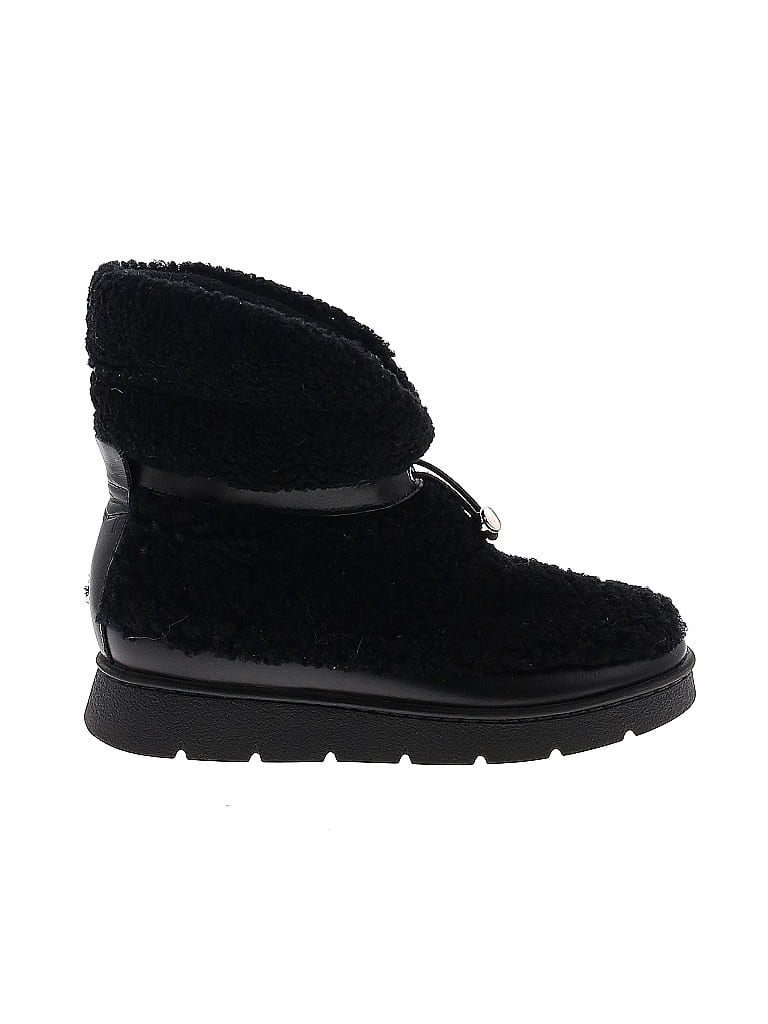 Pre-owned Marc Fisher Ltd Ankle Boots In Black