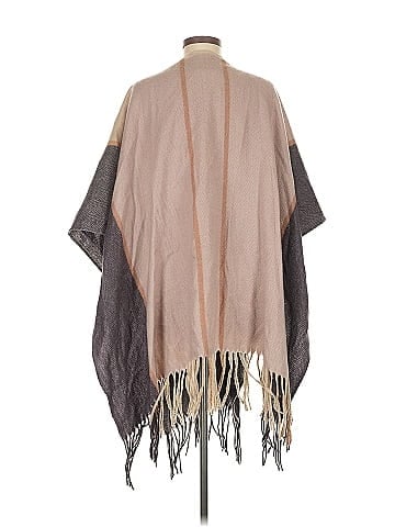 Woolrich Poncho (view 2)