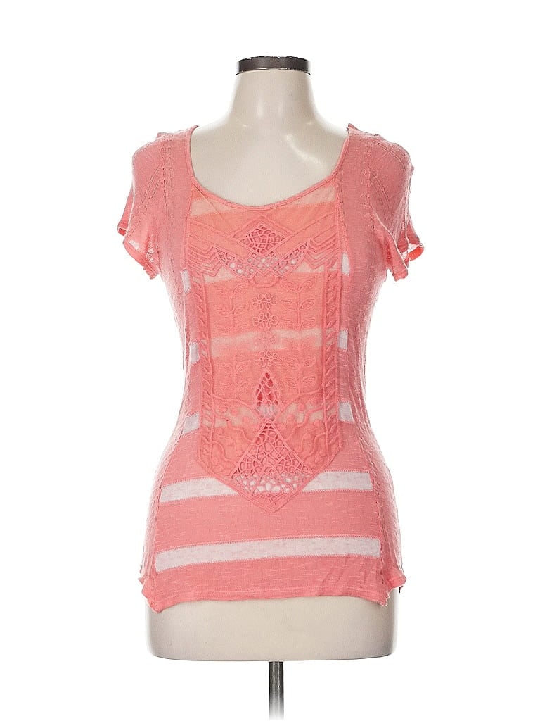 DAYTRIP Pre-owned Short Sleeve Top Pink Sweetheart Neckline Tops