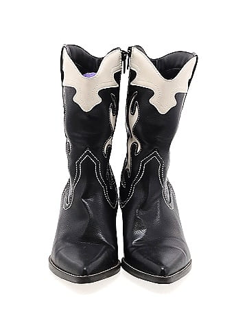 Universal Thread Ankle Boots (view 2)