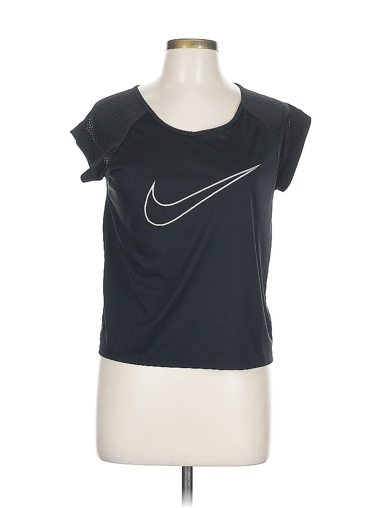 Pre-owned Nike Active T-shirt In Black