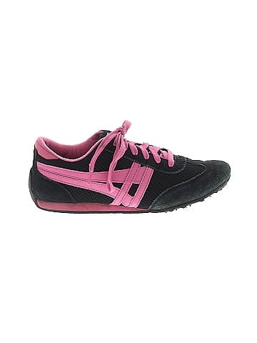 Wanted Sneakers (view 1)
