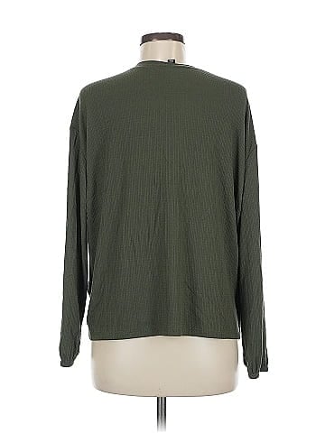 Torrid Long Sleeve T-Shirt (view 2)