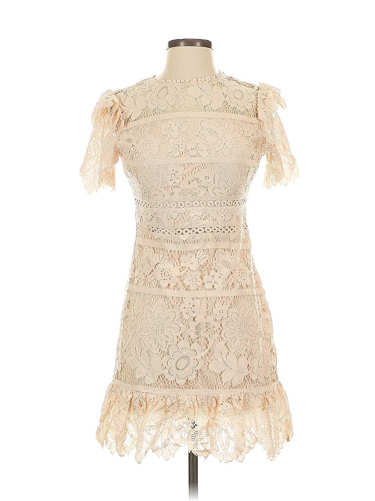 Click to view more detailed imagery on our partner's website Pre-owned Main Strip Cocktail Dress In White