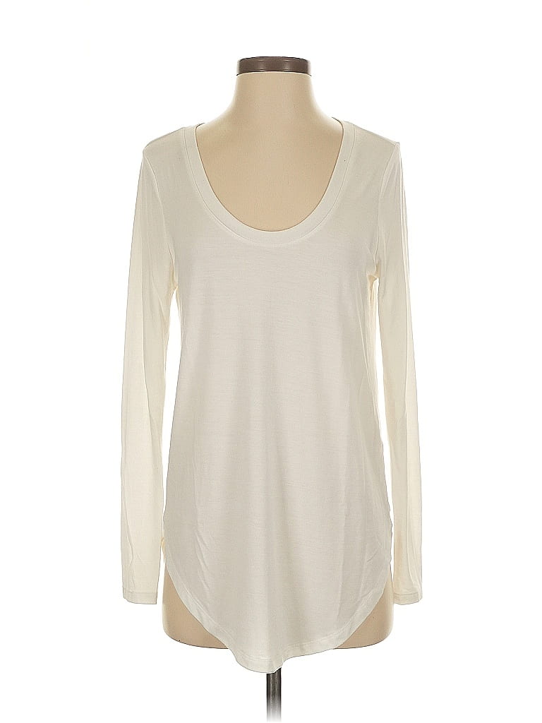 Pre-owned Athleta Long Sleeve T-shirt In White