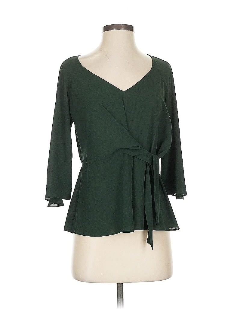 Click to view more detailed imagery on our partner's website Pre-owned Jennifer Lopez 3/4 Sleeve Blouse In Green