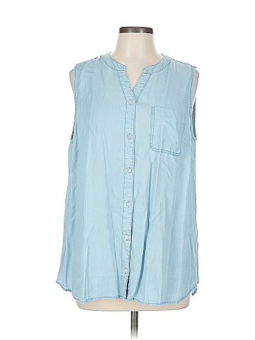 Chico's Sleeveless Button-Down Shirt (view 1)
