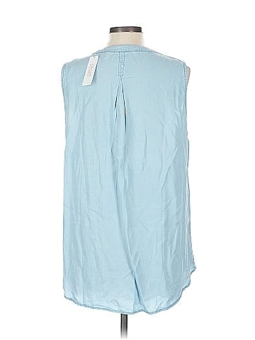 Chico's Sleeveless Button-Down Shirt (view 2)