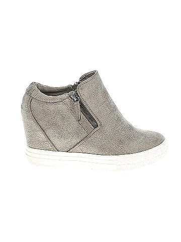 Not Rated Sneakers (view 1)