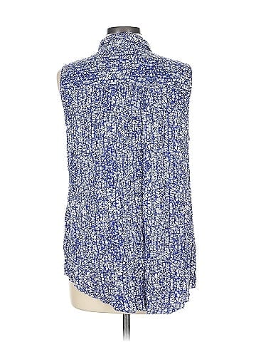 Chico's Sleeveless Button-Down Shirt (view 2)