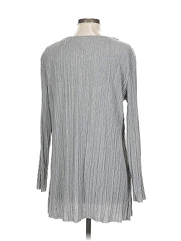 Scoop Long Sleeve T-Shirt (view 2)