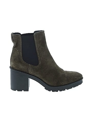 Vince. Ankle Boots (view 1)