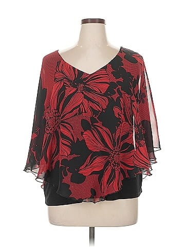 North Style 3/4 Sleeve Blouse (view 1)