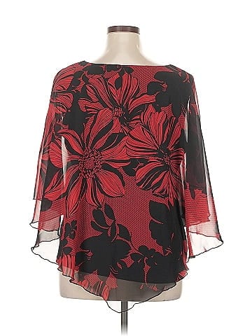 North Style 3/4 Sleeve Blouse (view 2)