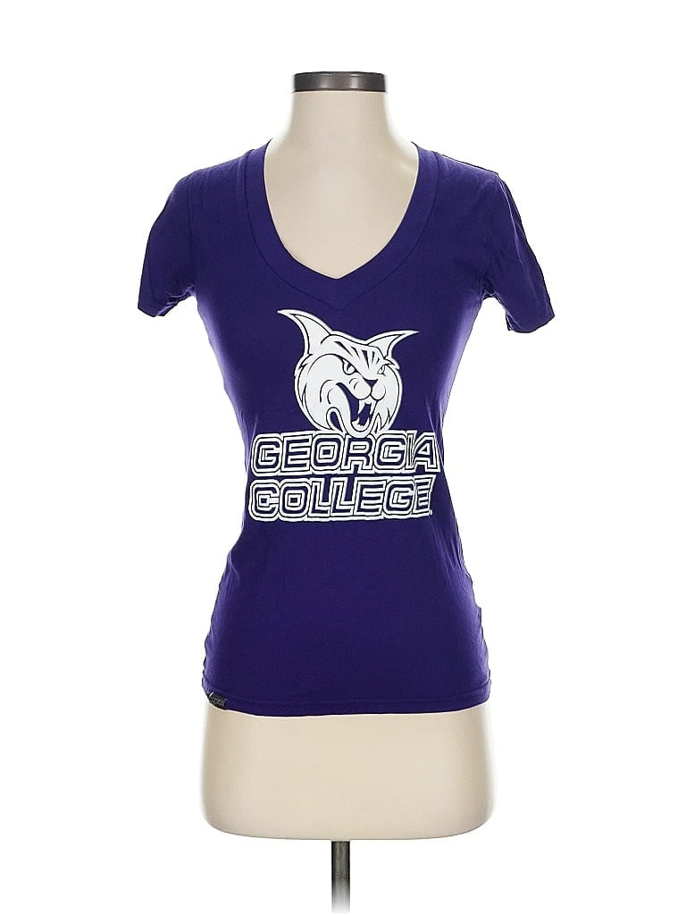 Click to view more detailed imagery on our partner's website Pre-owned Jansport Short Sleeve T-shirt In Purple