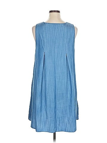 Crown & Ivy Casual Dress (view 2)