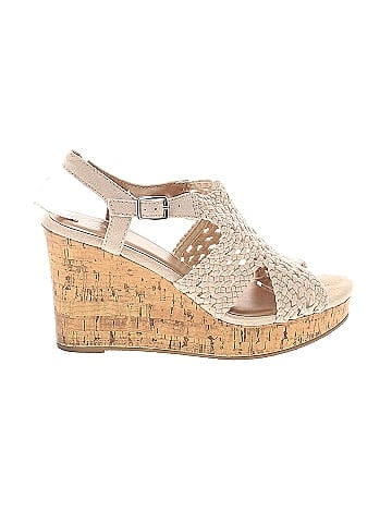 SO Wedges (view 1)