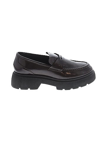 Kenneth Cole New York Flats (view 1)