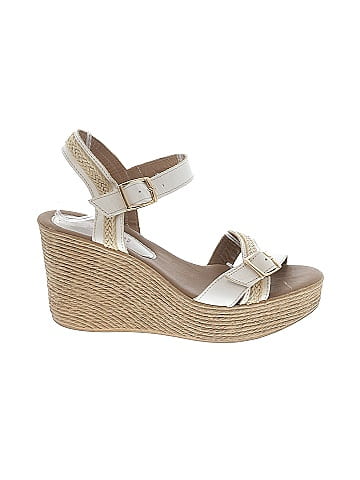 Azura Shoes Wedges (view 1)