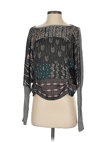 Tiny 3/4 Sleeve Blouse (view 1)