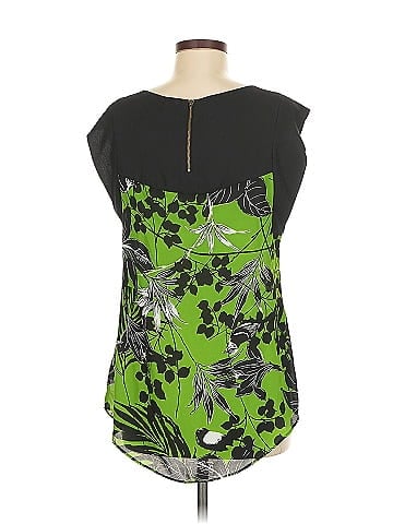 Worthington Sleeveless Blouse (view 2)