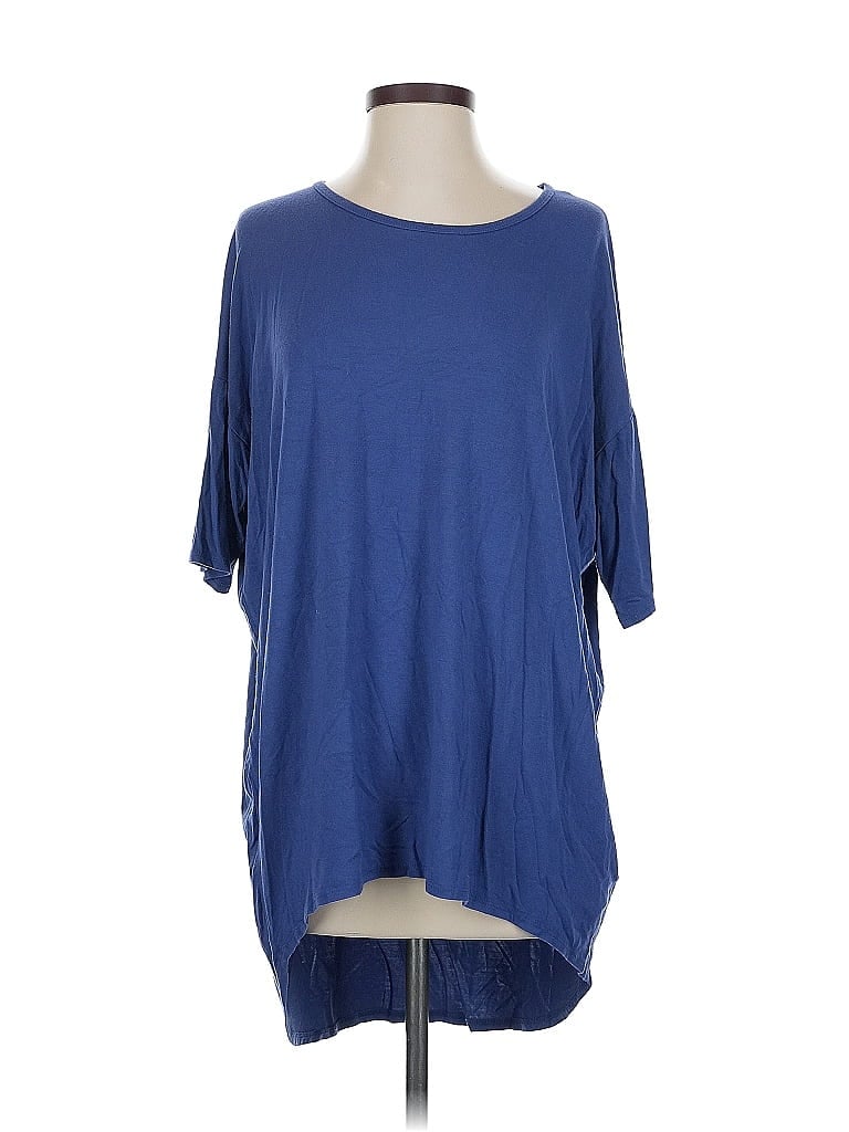 Pre-owned Lularoe Short Sleeve Top Blue Scoop Neck Tops