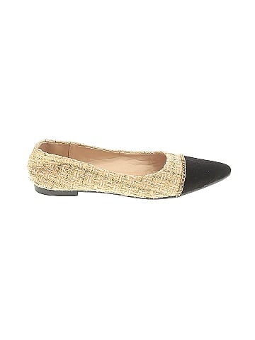 Unbranded Flats (view 1)