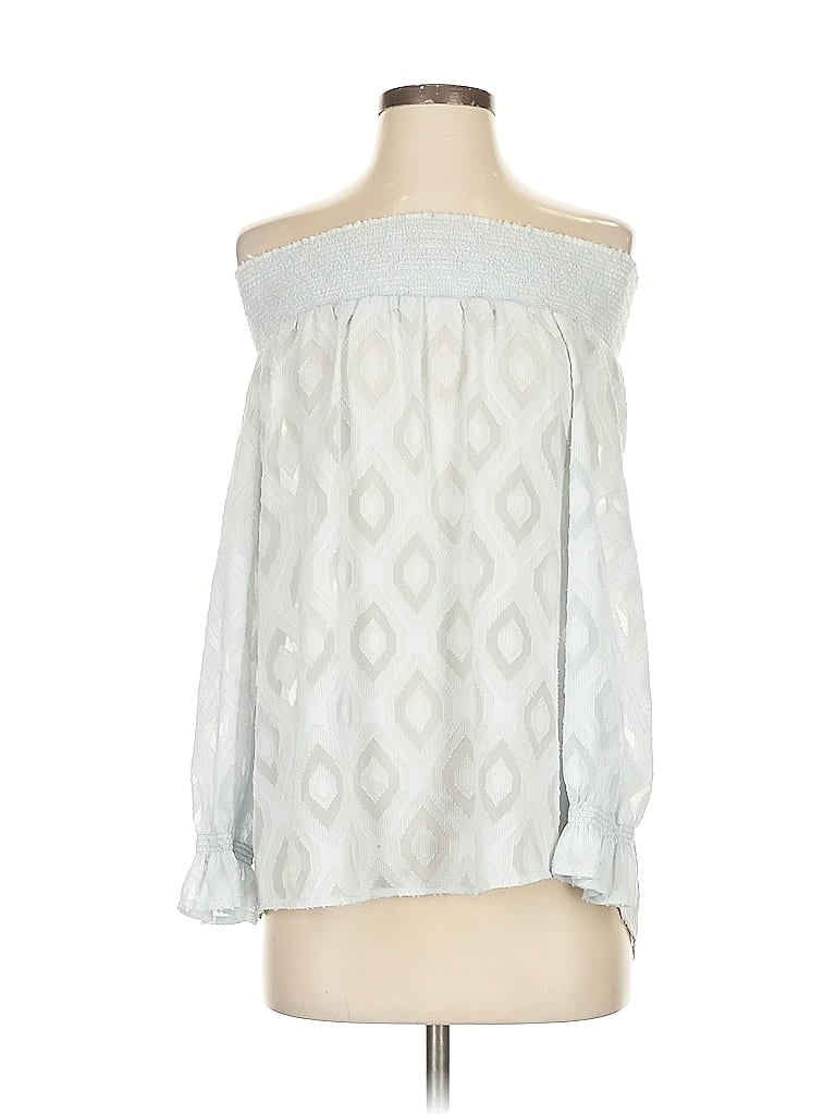 Click to view more detailed imagery on our partner's website Pre-owned Rebecca Minkoff 3/4 Sleeve Blouse In Silver