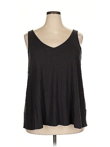 Old Navy Tank Top (view 1)