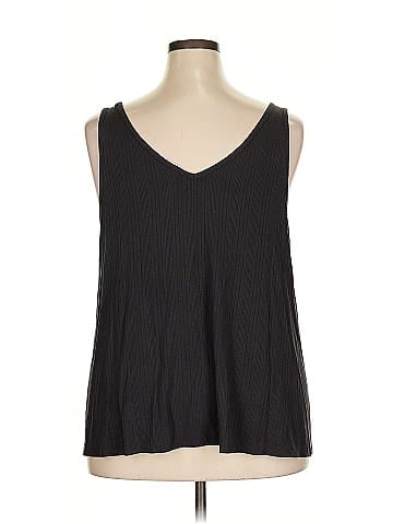 Old Navy Tank Top (view 2)