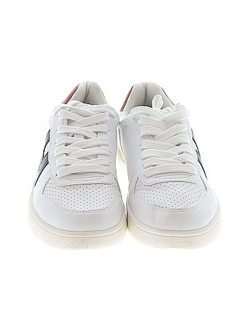 Tommy Hilfiger Sneakers (view 2)