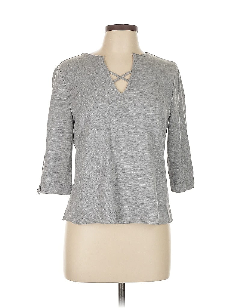 Click to view more detailed imagery on our partner's website Pre-owned Nanette Lepore 3/4 Sleeve T-shirt In Gray