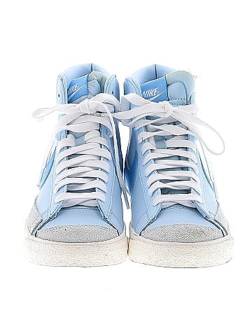 Nike Sneakers (view 2)