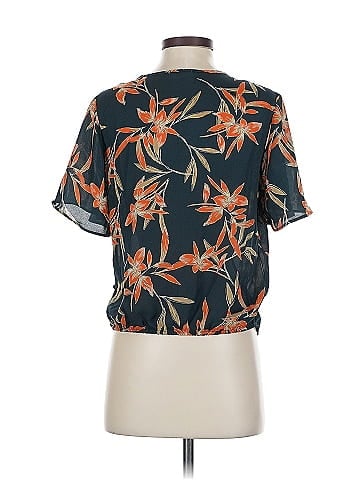 Sienna Sky Short Sleeve Blouse (view 2)