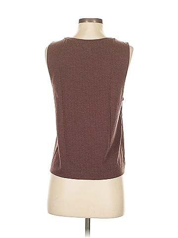 Gap Fit Sleeveless T-Shirt (view 2)