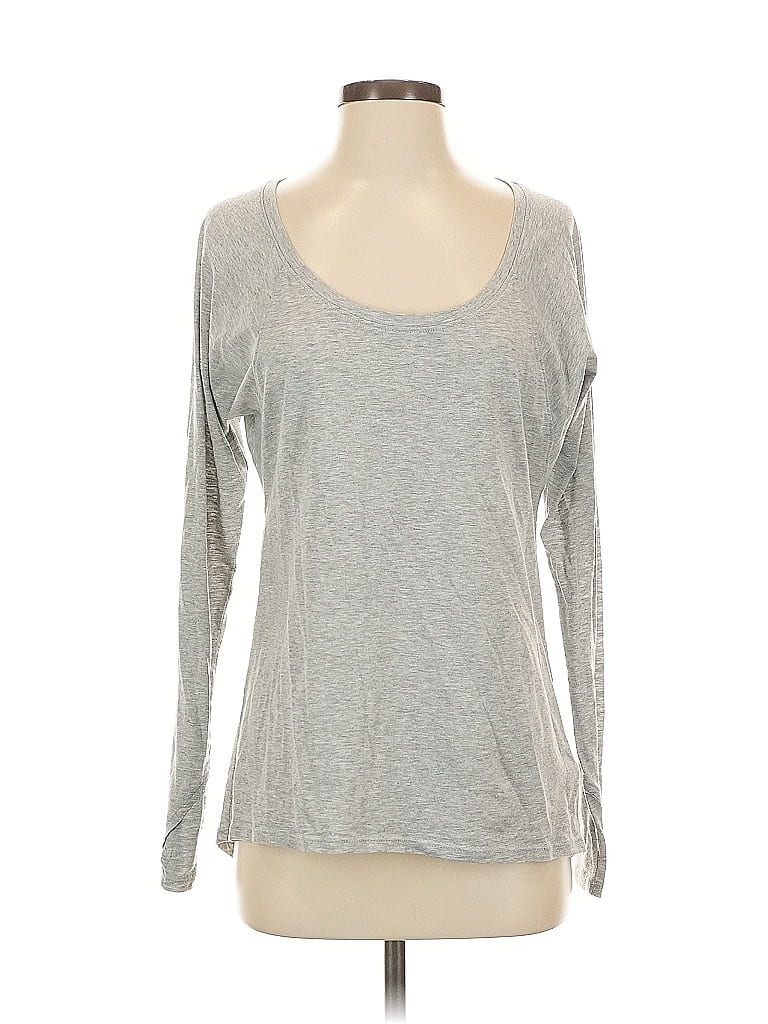 Click to view more detailed imagery on our partner's website Pre-owned Athleta Long Sleeve T-shirt In Gray