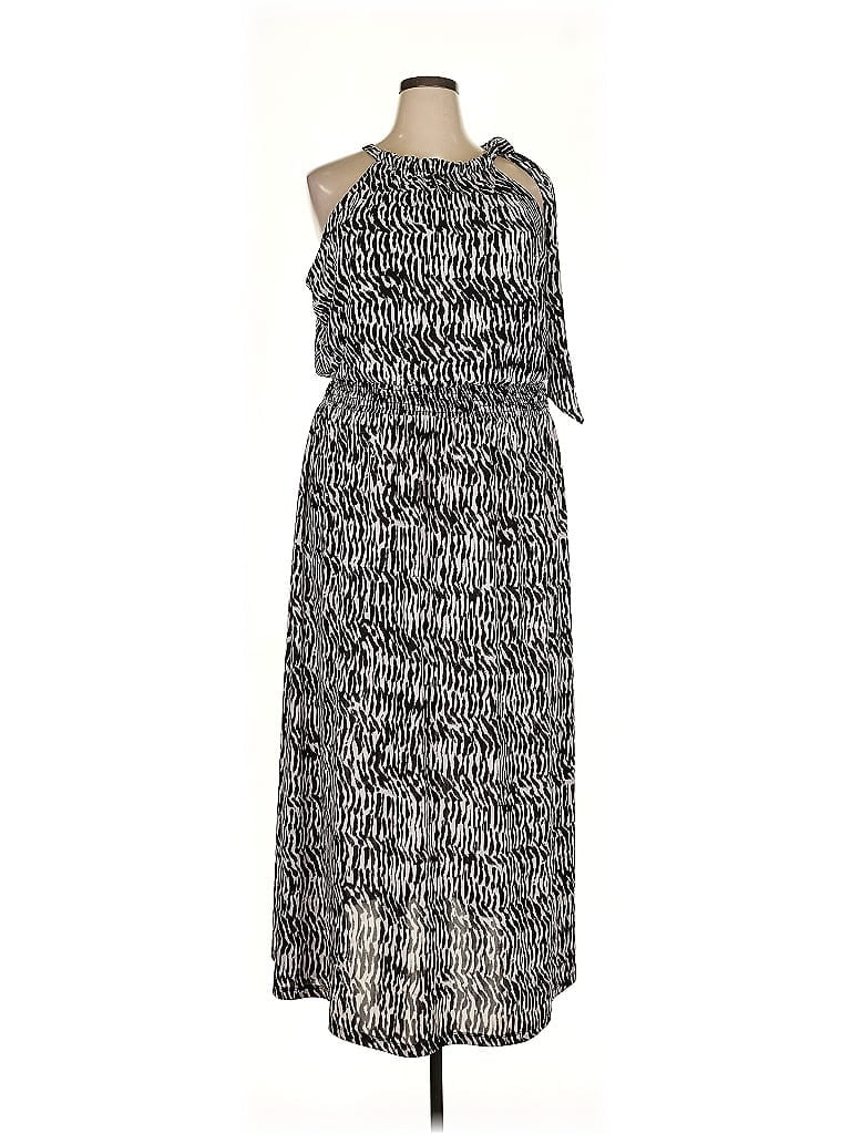 Click to view more detailed imagery on our partner's website Pre-owned Inc International Concepts Casual Dress In Silver
