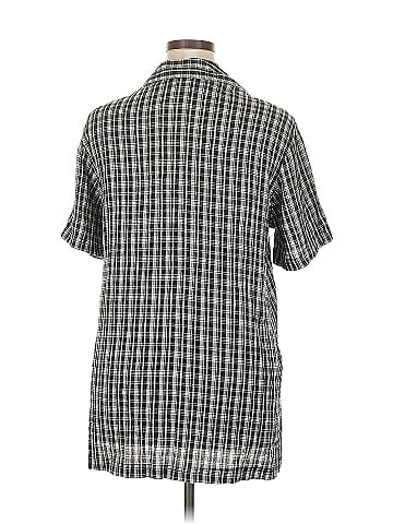 New York & Company Short Sleeve Button-Down Shirt (view 2)