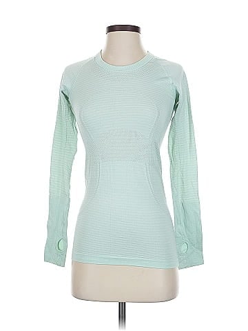 Lululemon Athletica Long Sleeve T-Shirt (view 1)